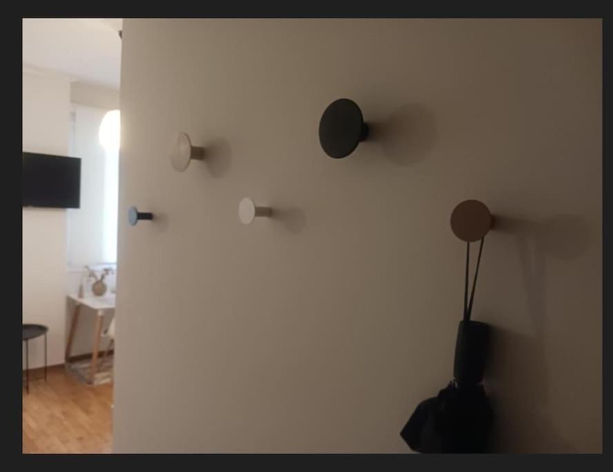 Beautiful Downtown Studio! Joánina Kültér fotó